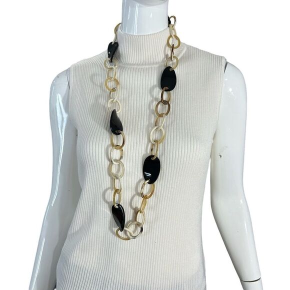 Black Enamell Faux‎ Ivory Chain Link Necklace - Picture 2 of 10